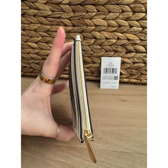 NWT! Kate Spade Kayla Large Slim Cardholder in Meringue - Picture 6 of 12